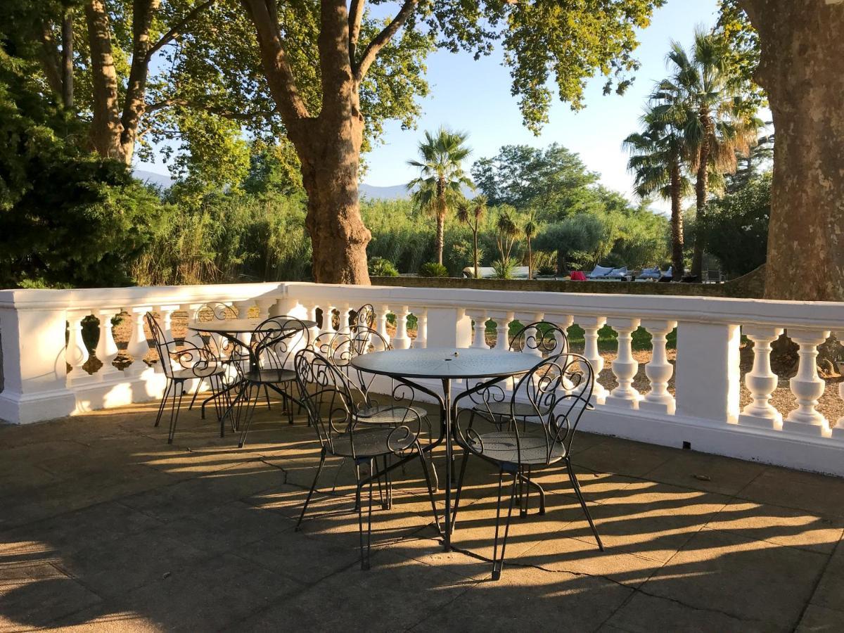 Domaine Castell De Bles Bed & Breakfast Saint-Genis-des-Fontaines Ngoại thất bức ảnh