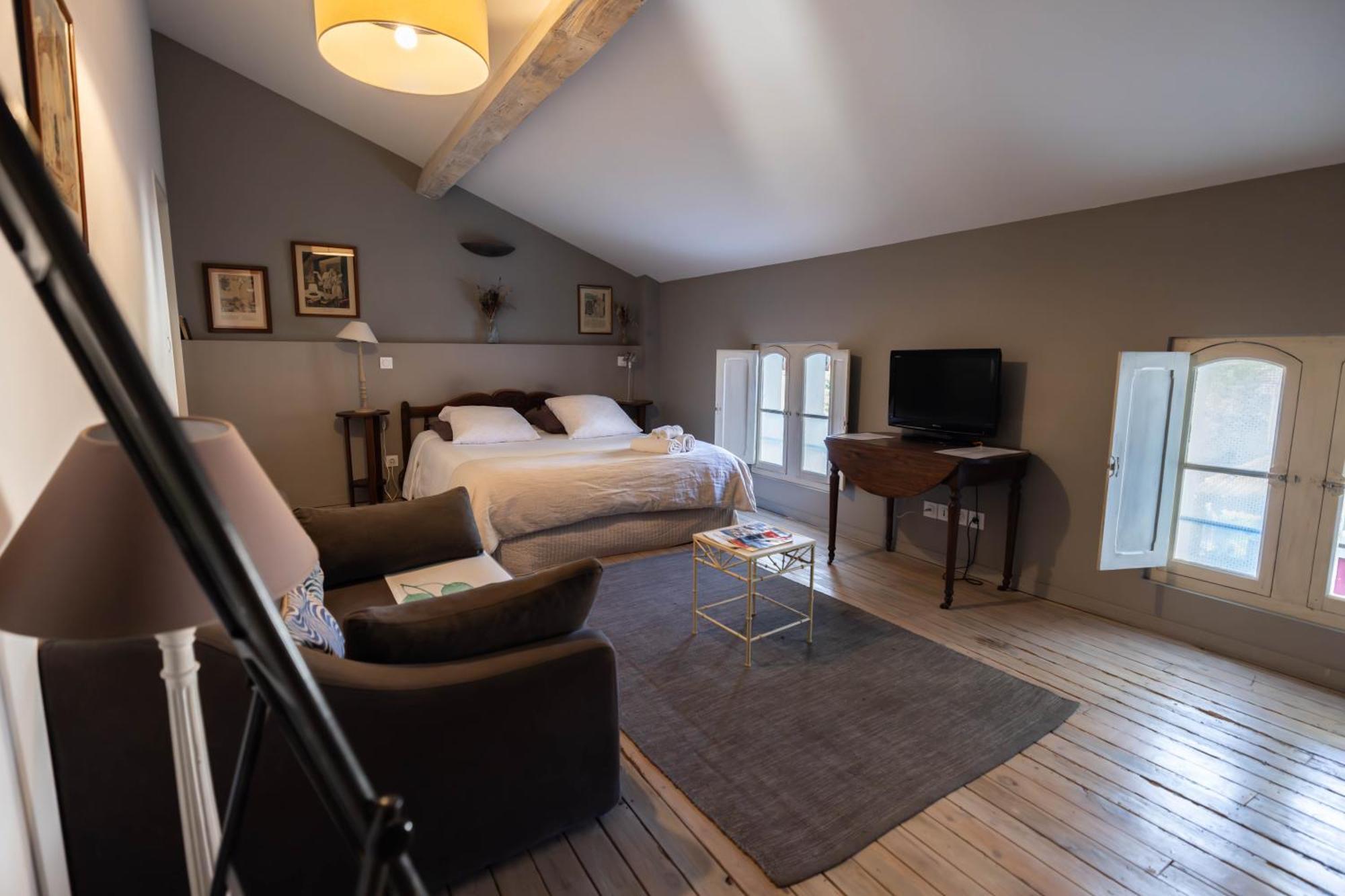 Domaine Castell De Bles Bed & Breakfast Saint-Genis-des-Fontaines Phòng bức ảnh