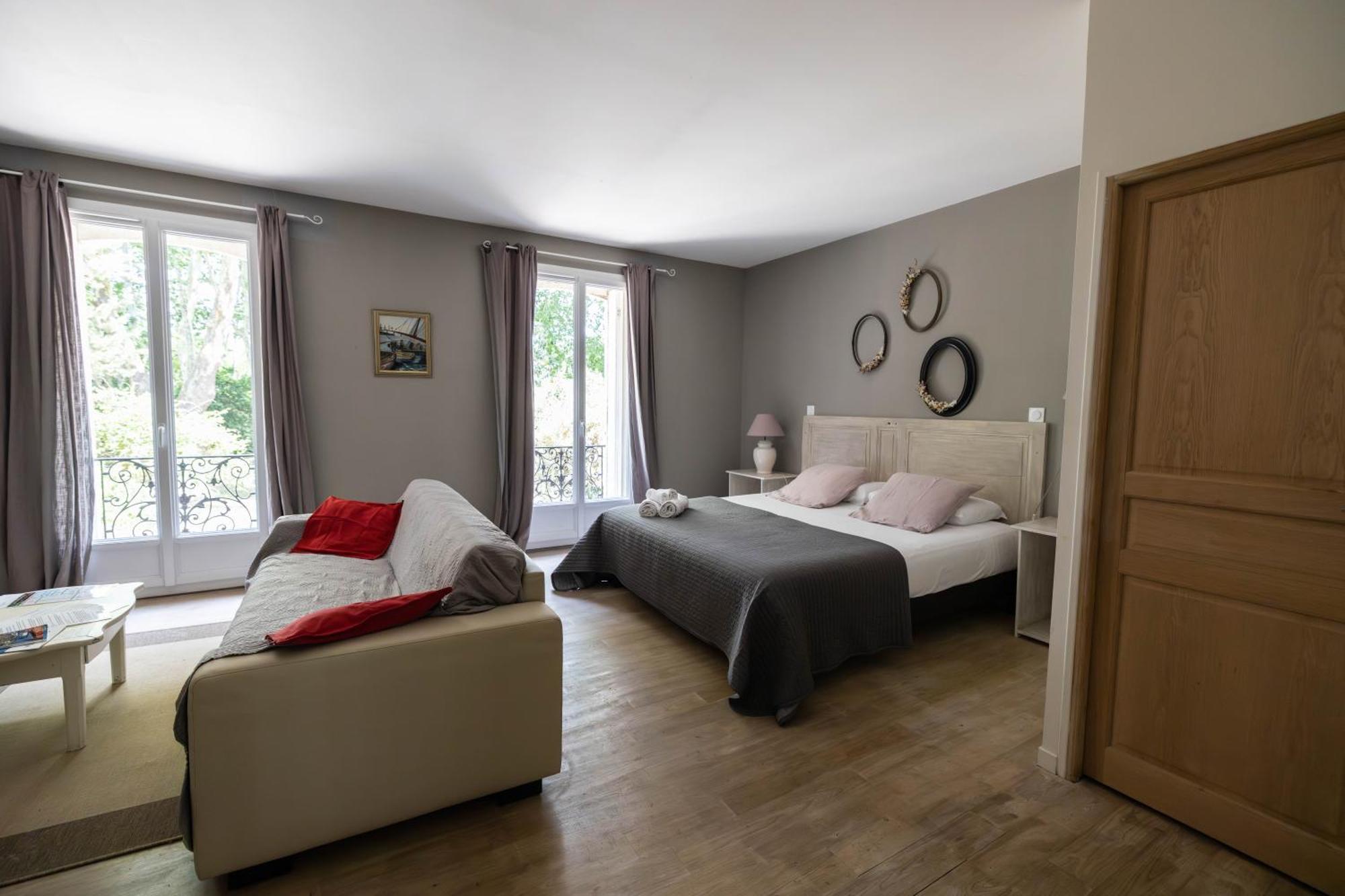 Domaine Castell De Bles Bed & Breakfast Saint-Genis-des-Fontaines Phòng bức ảnh